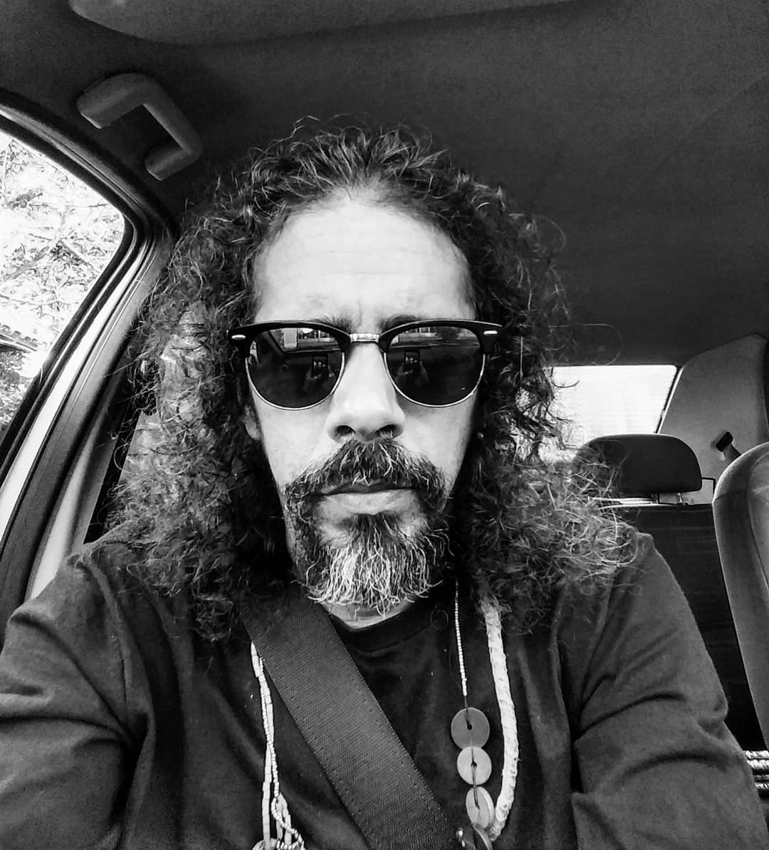 sandrera-selfie-autorretrato-divulgacao